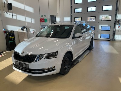 Skoda Octavia 2.0 Tdi 150 Bus Line+ Celebration Dsg7 UA!