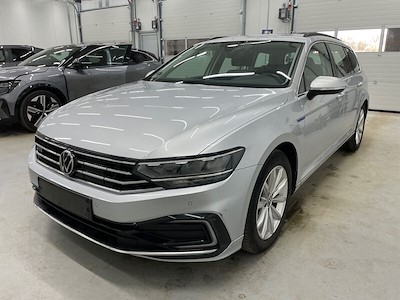 Volkswagen Passat 1.4 Tsi Gte Plus Pro P-In Hybrid Dsg Variant UA!