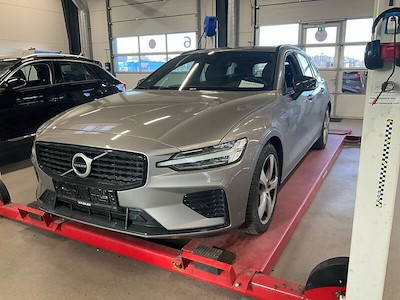 Volvo V60 2.0 T6 AWD R-DESIGN RECHARGE VBL AUTO UA!