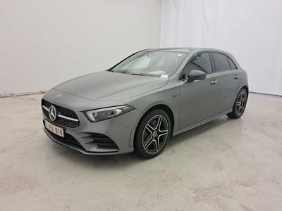 Mercedes A-Klasse A250e Business Solution 1.3i 218pk/cv 5p 8G-DCT, 2021