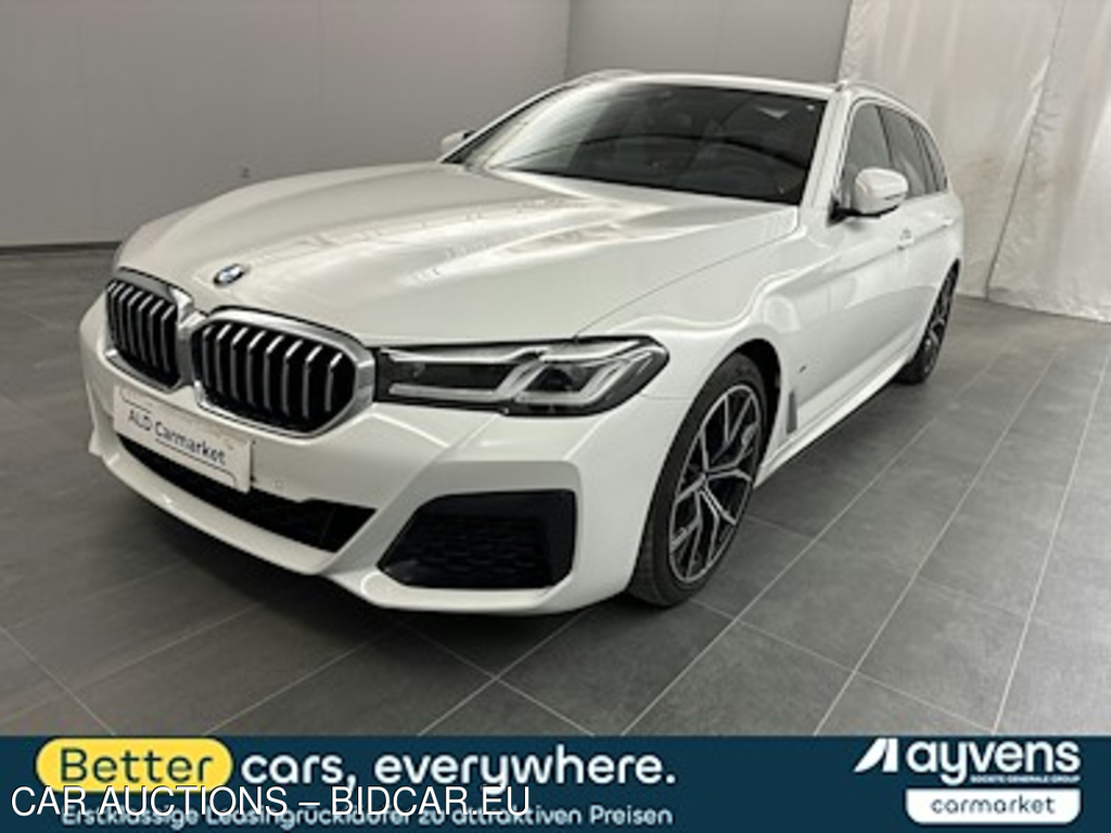 BMW 5er BMW 520d Touring M Sport Aut. Kombi, 5-turig, Automatik, 8-Gang