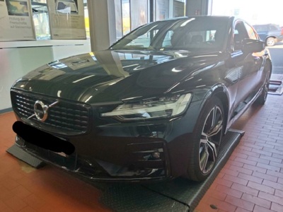 Volvo S60 B4 B GEARTRONIC RDesign, 2022