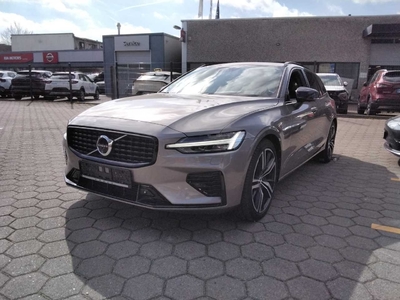 Volvo V60 T6 AWD RECHARGE Plus Dark, 2022