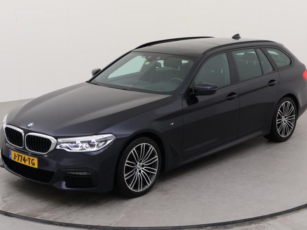 BMW 5-SERIE TOURING 520I 184PK HIGH EXECUTIVE ED AUDIO HUD M SPORT PARK TREKHAAK, 2020