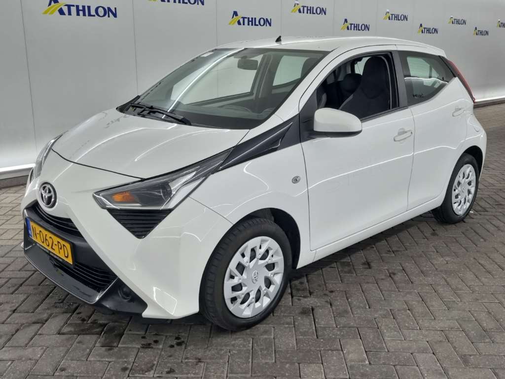 Toyota Aygo 1.0 VVT-I X-PLAY 5D 53KW, 2021