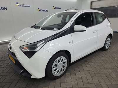 Toyota Aygo 1.0 VVT-I X-PLAY 5D 53KW, 2021