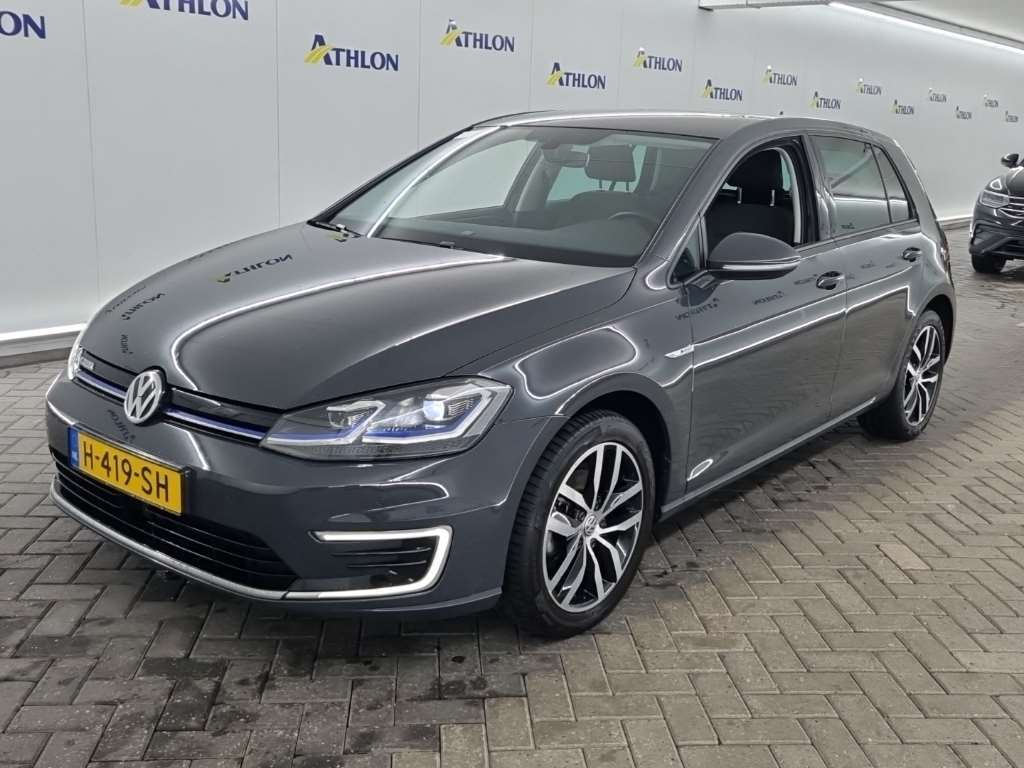 Volkswagen Golf E-DITION 2020 5D 100KW, 2020