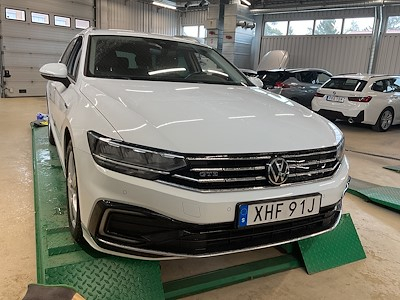 Volkswagen Passat GTE Drag Paket Navi Varmare
