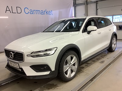 Volvo V60 cross country D4 awd !NO SUMMER TIRES! Adv Se Drag Kamera