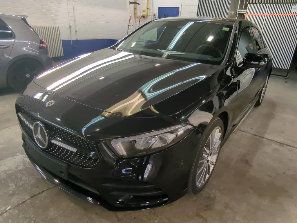 Mercedes-Benz A 250 E 8G-DCT AMG Line, 2021