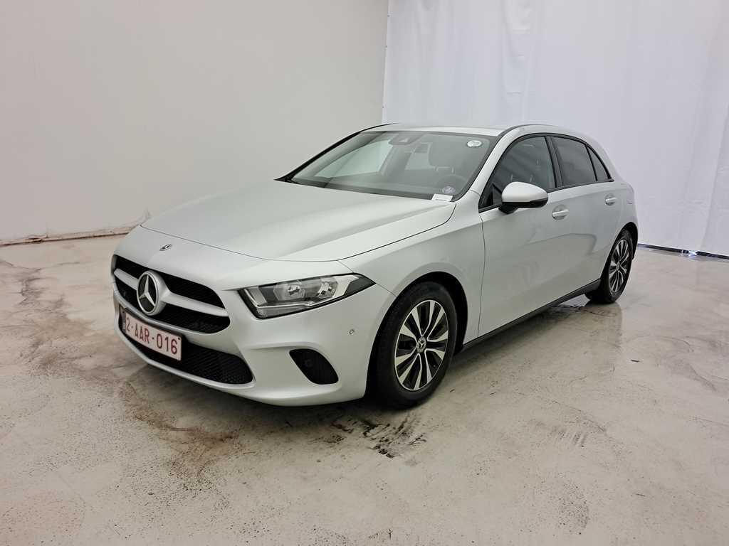Mercedes A-Klasse A180 Business Solution 1.3i 136pk/cv 5p, 2021