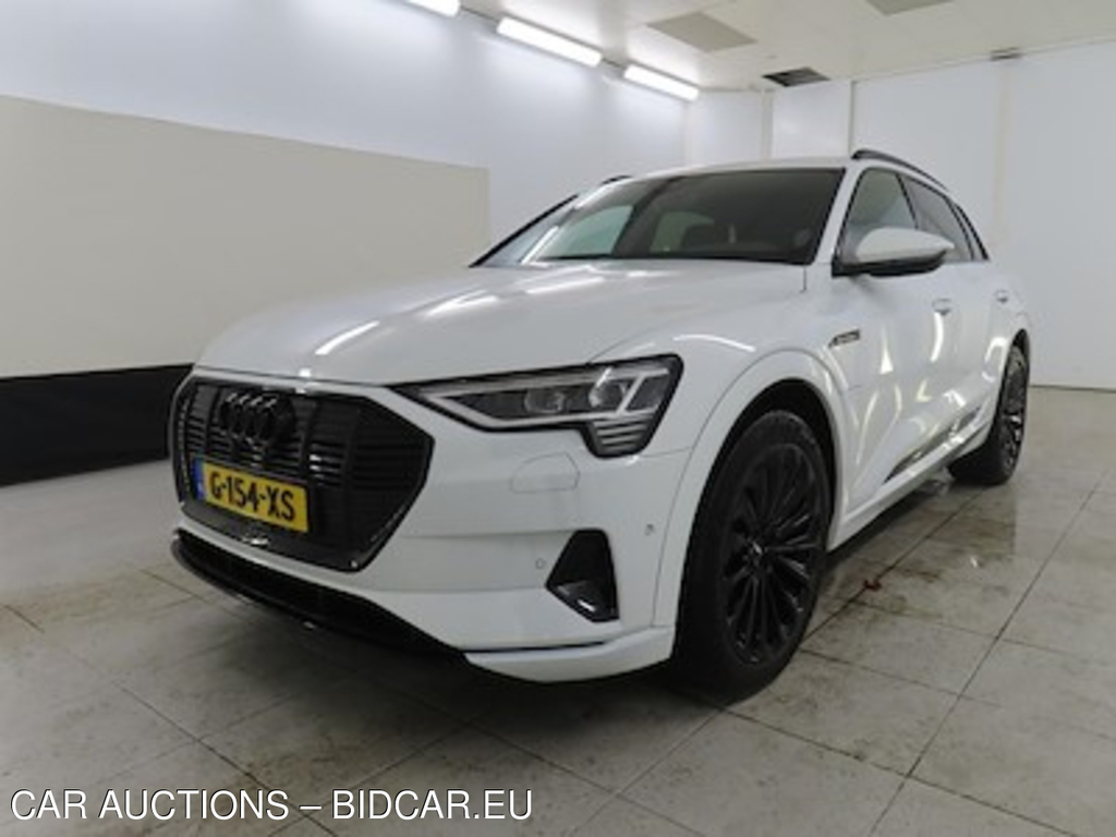 Audi E-tron 55 quattro advanced 5d