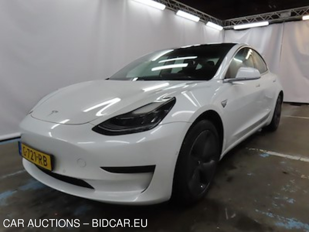 Tesla Model 3 Standard Range Plus RWD 4d