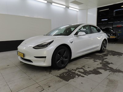Tesla Model 3 Standard Range Plus RWD 4d