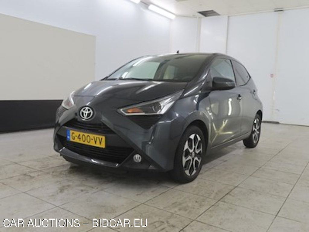 Toyota Aygo 1.0 VVT-i x-joy 5d