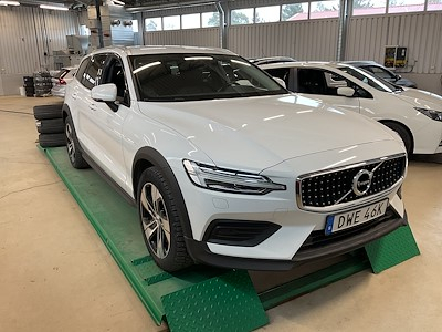 Volvo V60 cross country Cross Country B4 AWD Advanced Navi Pro Edt Skinn Drag Kamera