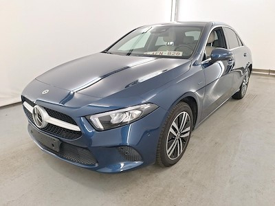 Mercedes-Benz A-class limousine 1.3 A 250 E BUSINESS SOLUTION DCT