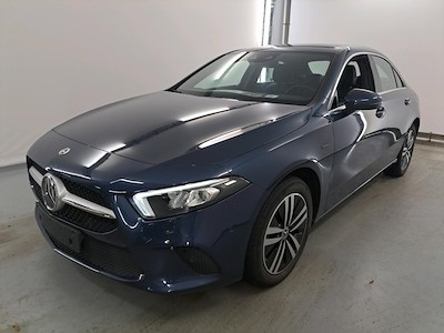 Mercedes-Benz A-class limousine 1.3 A 250 E BUSINESS SOLUTION DCT
