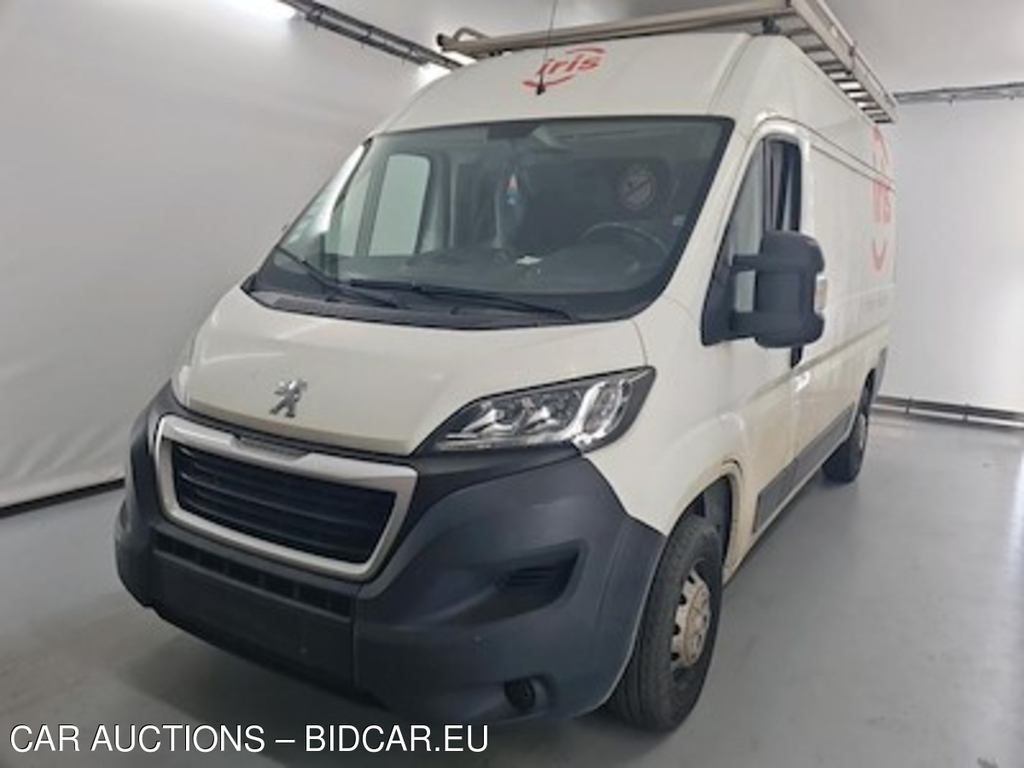 Peugeot Boxer 335 fourgon mwb HR dsl 2.0 BlueHDi L2H2 Premium S&S STOCK