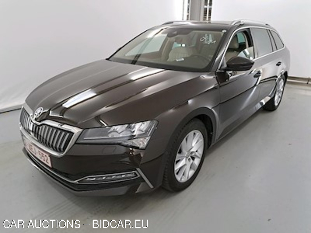 Skoda Superb combi 1.4 TSI PHEV 160KW DSG6 STYLE CORPORATE PLUS STYLE COMFORT