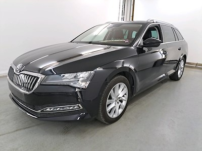 Skoda Superb combi 2.0 CRTDI 110KW CLEVER+ STYLE PREMIUM II