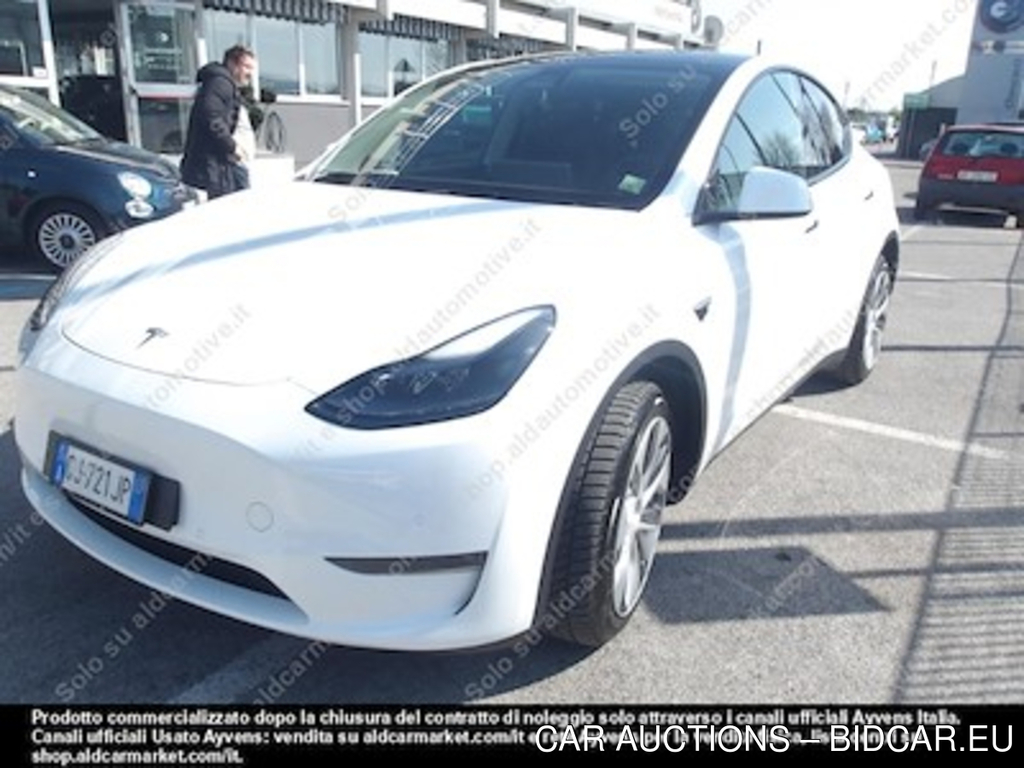 Tesla model Y 75 kwh dual -