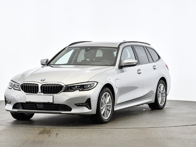 BMW 330e PHEV xDrive Touring Aut. (G21) Advantage, 2021