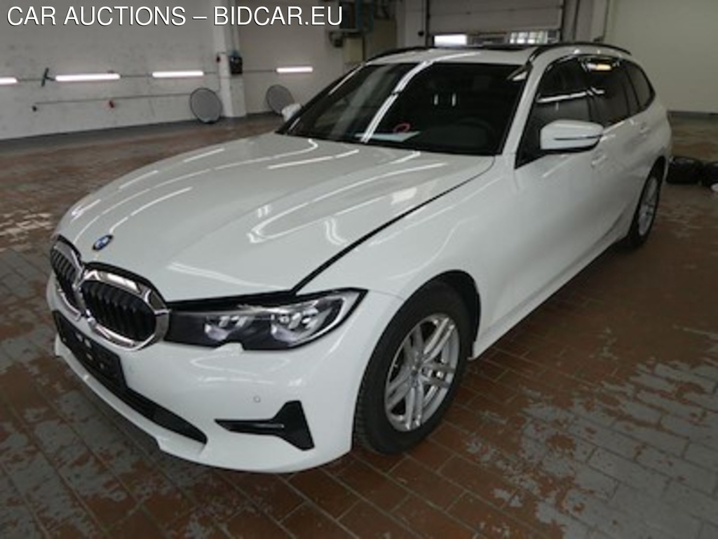 BMW Series 3 2.0 320D A TOURING