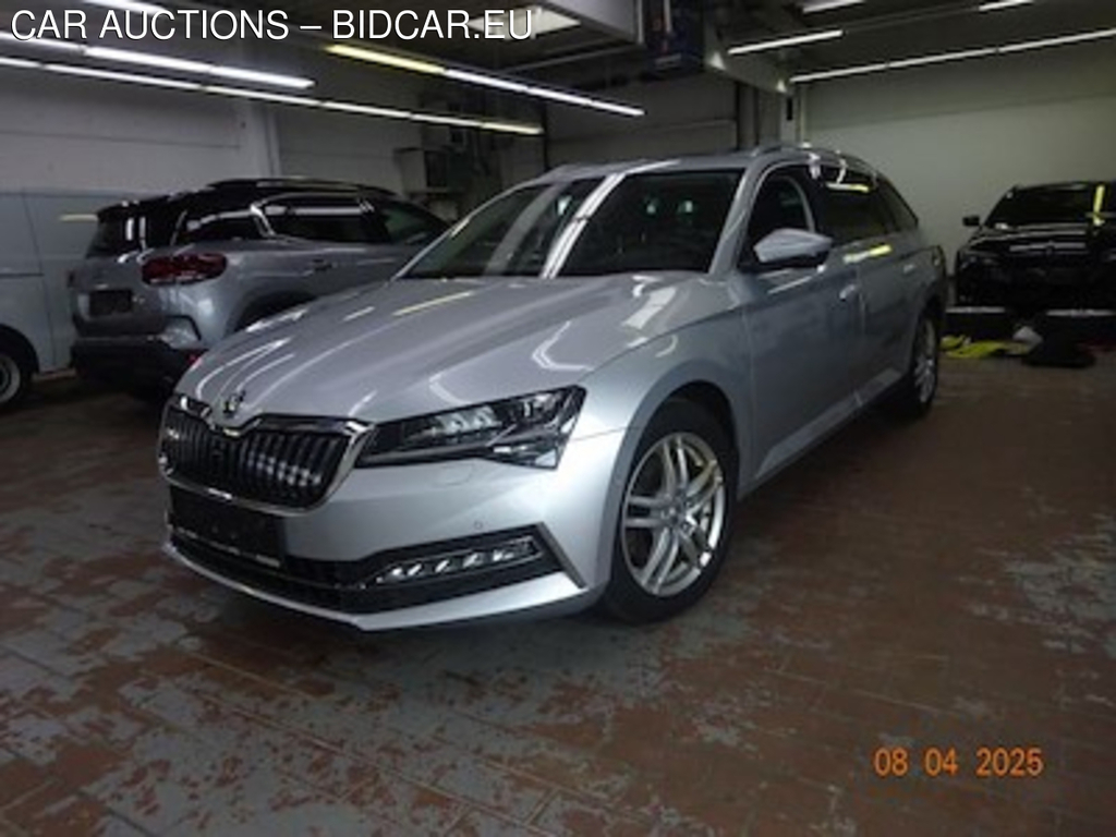 Skoda SUPERB 1.4 TSI PLUG-IN STYLE DSG KOMBI
