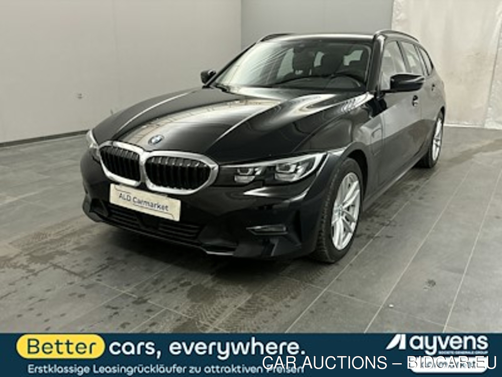 BMW 3er BMW 330e Touring Aut. Advantage Kombi, 5-turig, Automatik, 8-Gang