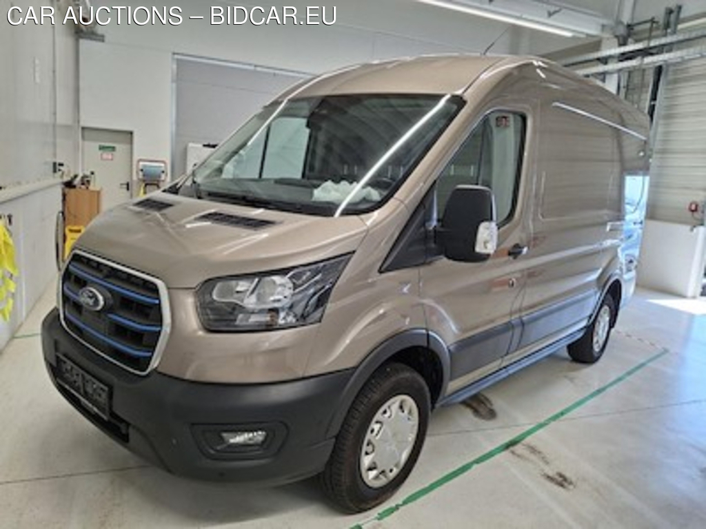 Ford TRANSIT 67kwh 350l2h2 198kw Heck Trend 100KW