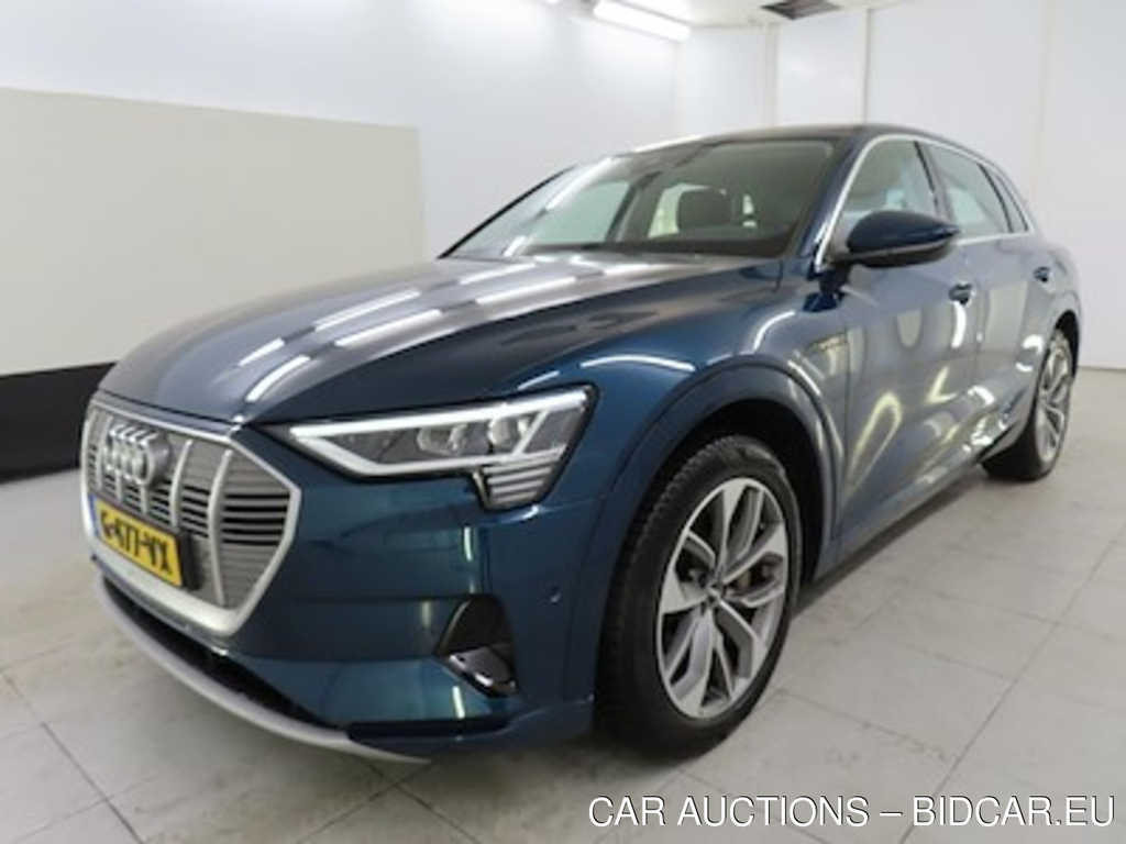 Audi E-tron 55 quattro advanced 5d