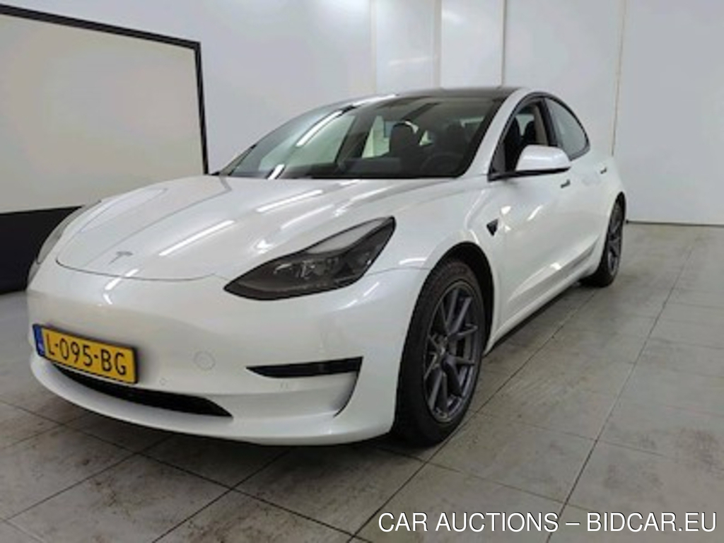 Tesla Model 3 Standard Range Plus RWD