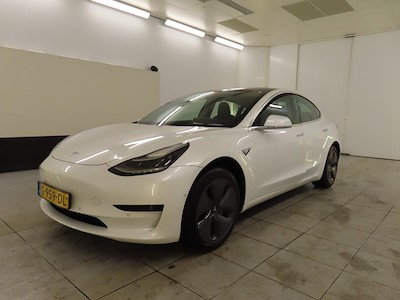 Tesla Model 3 Standard Range Plus RWD 4d