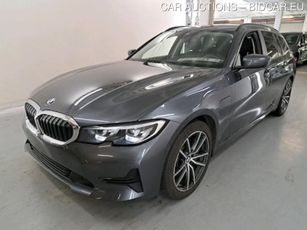 BMW 3 series touring 2.0 330E (215KW) TOURING Business Plus