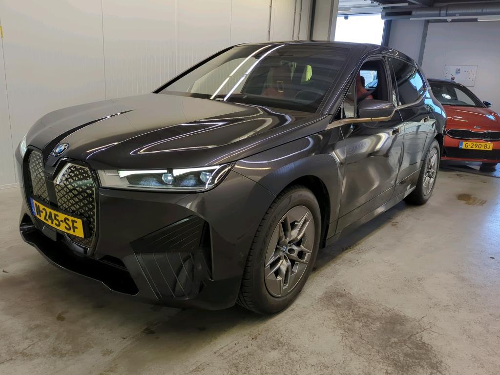 BMW Ix xDrive 40 240kW / 77kWh automaat, 2021