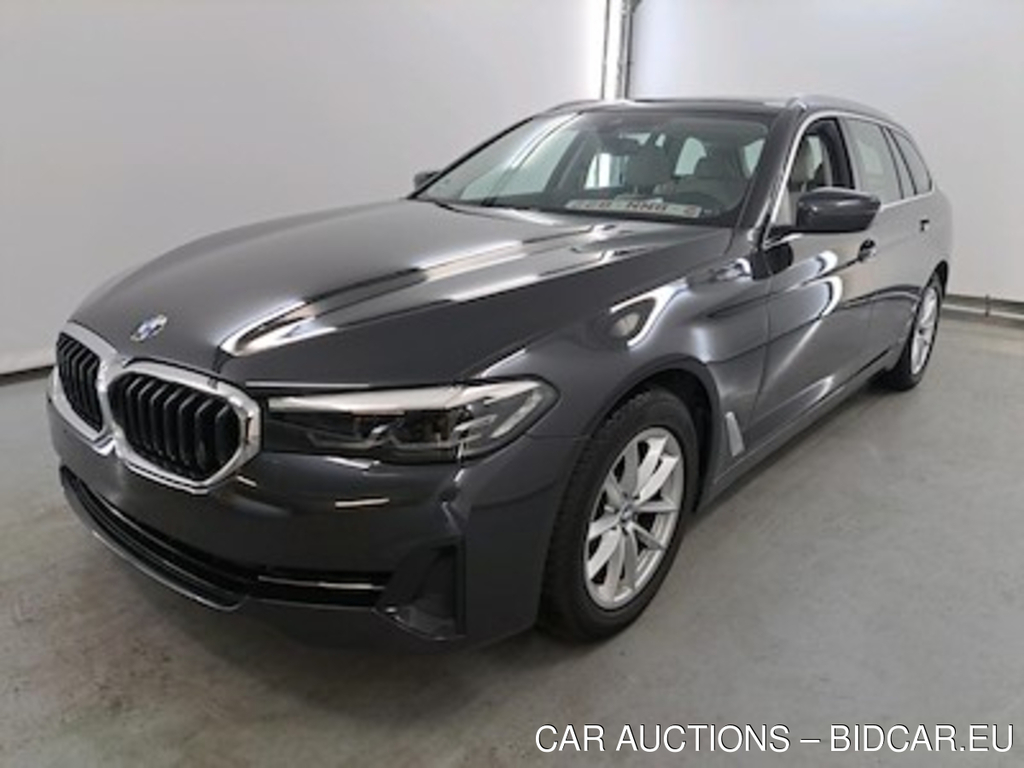 BMW 5 series touring 2.0 520D 120KW TOURING AUTO Business Driving Assistant