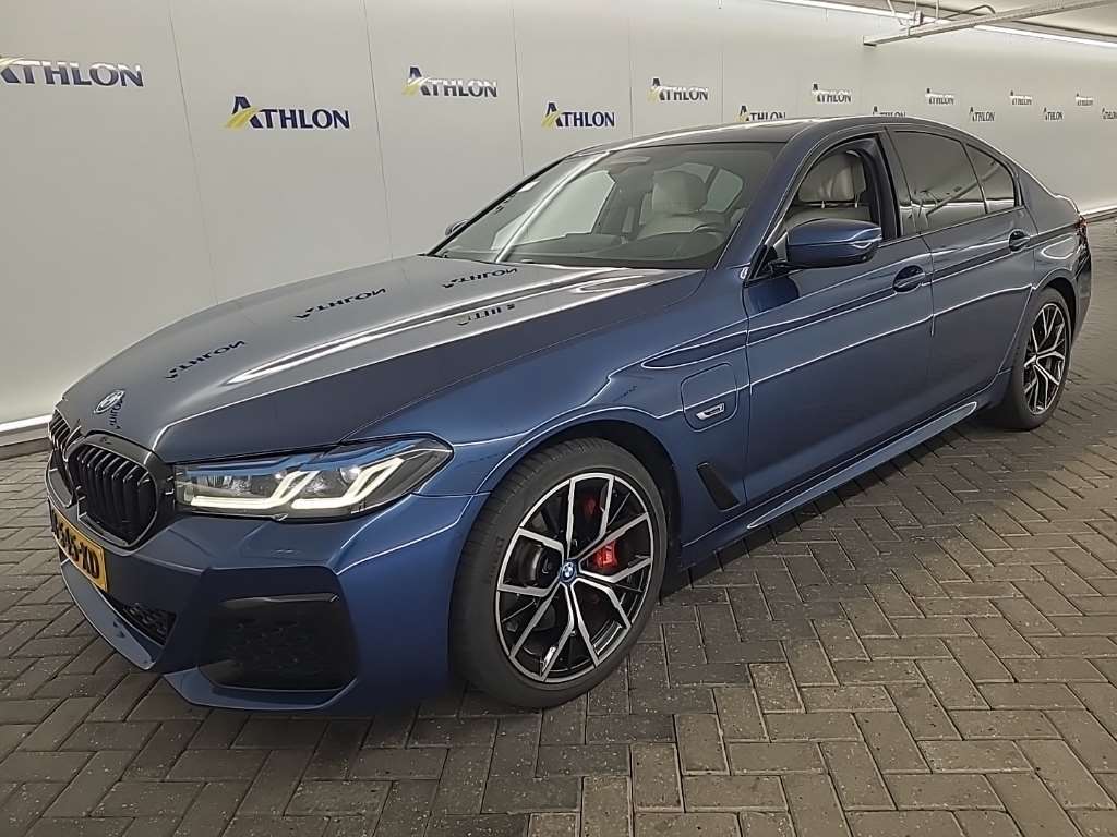 BMW 5 SERIE SEDAN 520E BUSINESS EDITION PLUS 4D 150KW, 2022