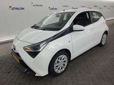 Toyota Aygo 1.0 VVT-I X-PLAY 5D 53KW, 2021