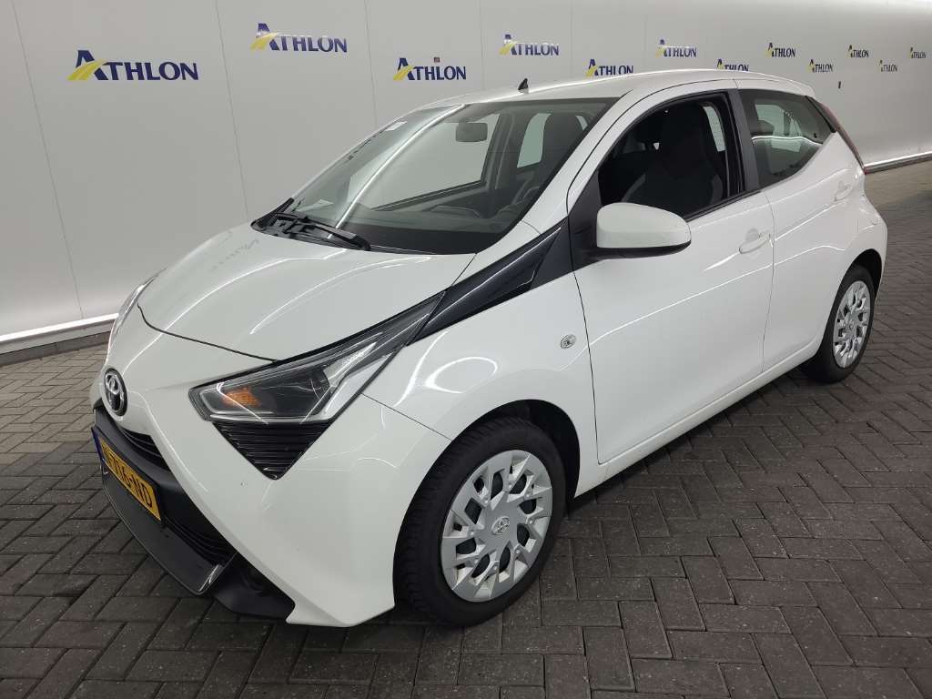 Toyota Aygo 1.0 VVT-I X-PLAY 5D 53KW, 2021