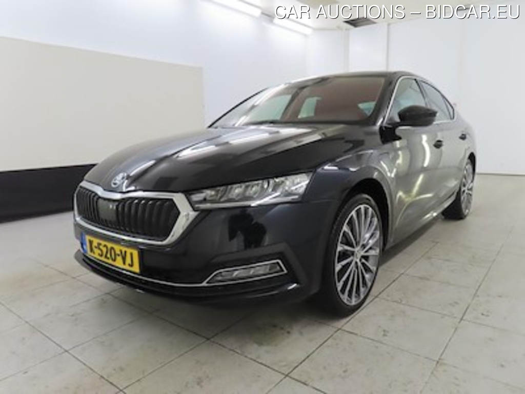 Skoda OCTAVIA 1.4 TSI iV PHEV DSG Business Edition Pl 5d