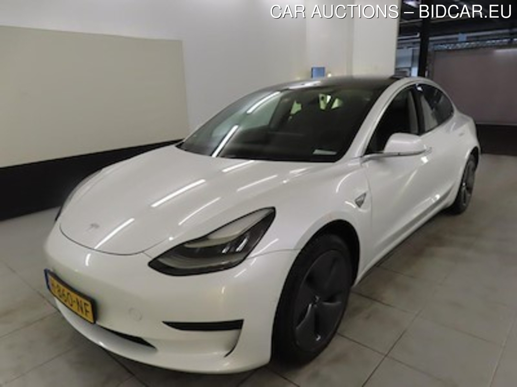 Tesla Model 3 Standard Range Plus RWD 4d