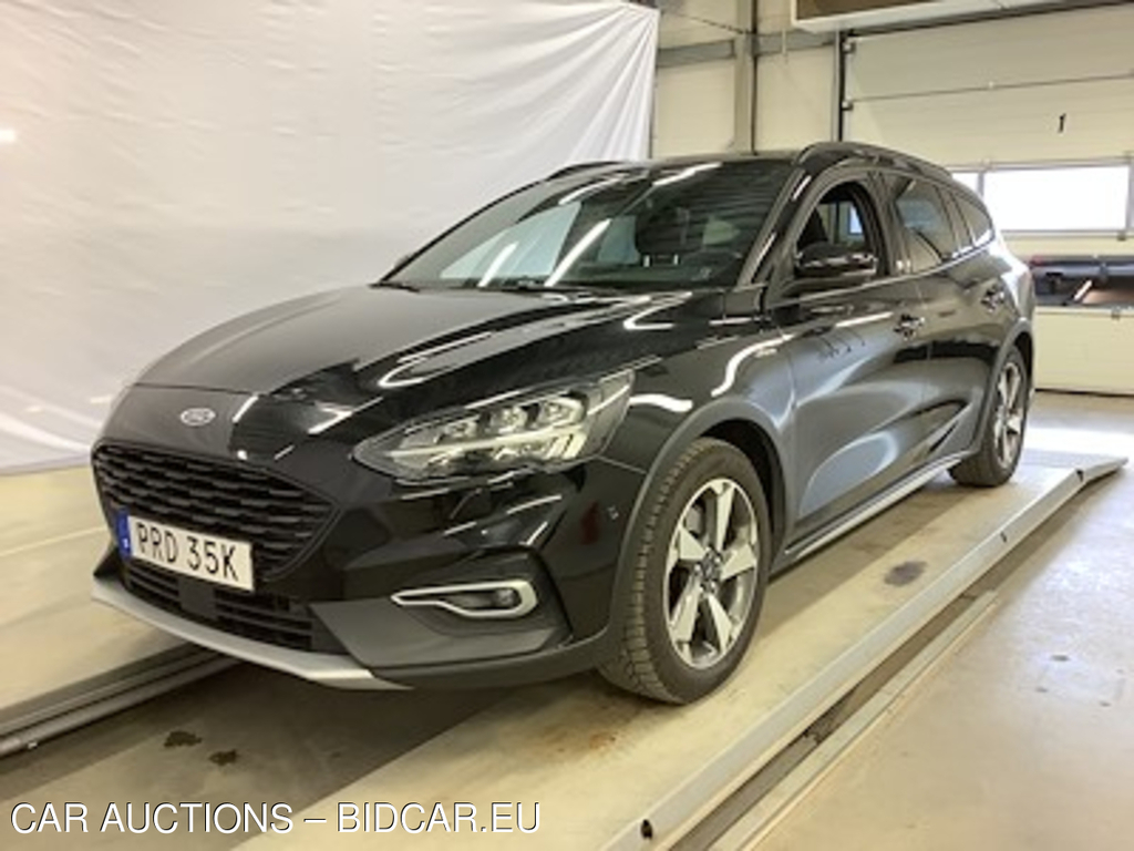 Ford Focus ecoboost 182 Active Business Panorama HuD Kamera Drag Navi Blind Spot