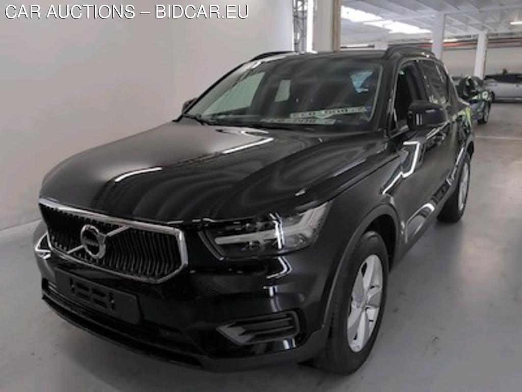 Volvo XC40 1.5 T2 MOMENTUM CORE