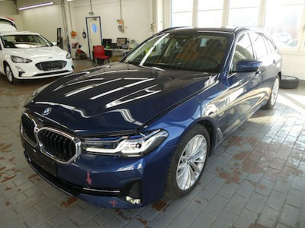 BMW Series 5 2.0 530E XDRIVE TOURING A
