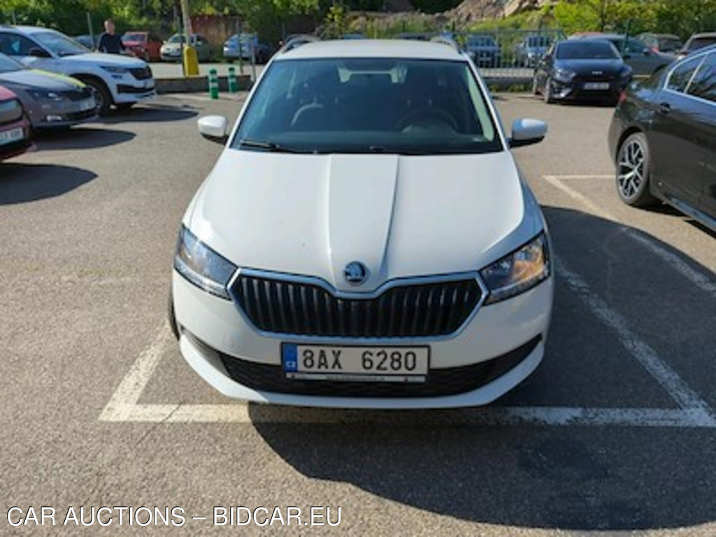 Skoda Fabia 1.0 TSI 70kW Active Combi Tour