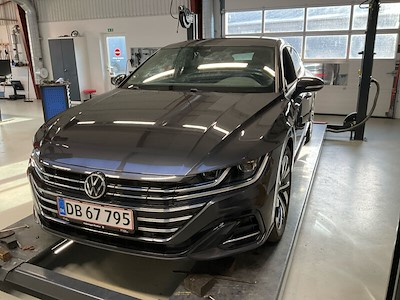 Volkswagen ARTEON 1.4 eHybrid 218 R-Line DSG SB UA!