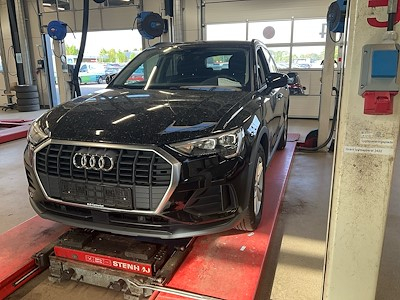 Audi Q3 35 TFSI COD 150 HK S tronic PRESTIGE UA!
