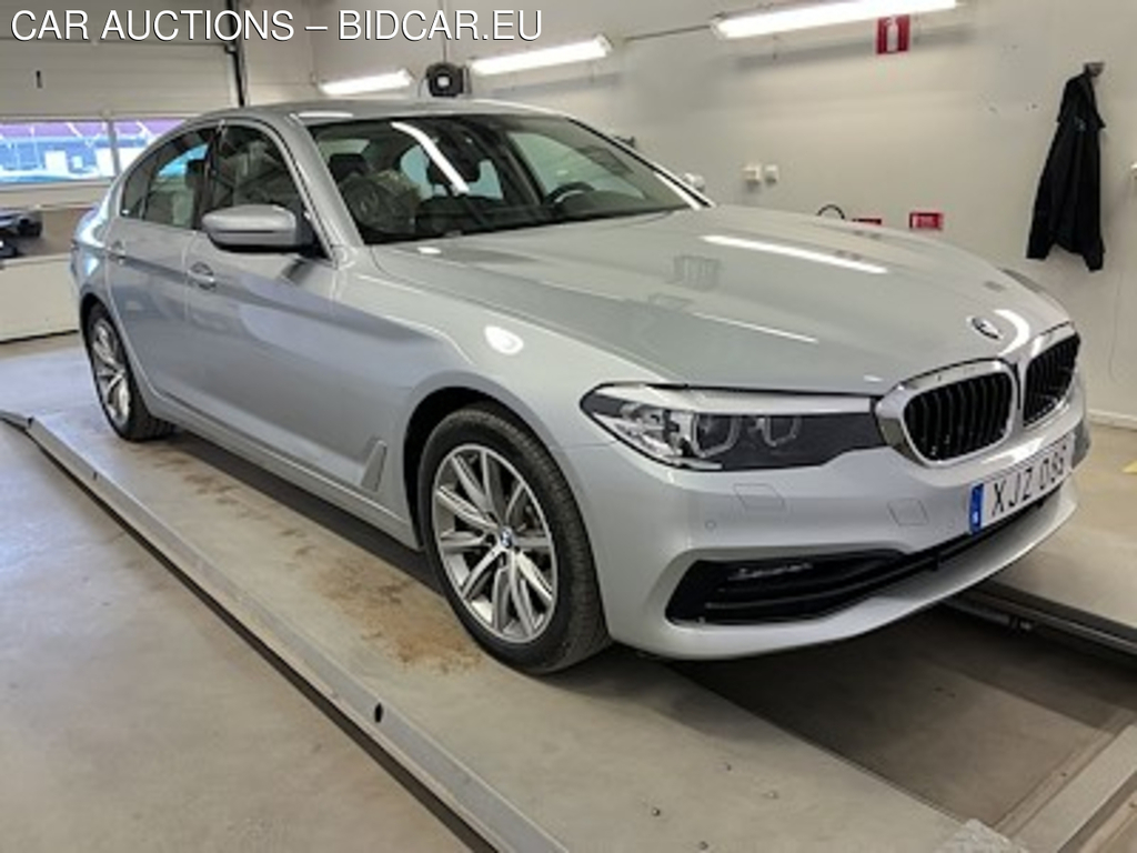 BMW 530e iPerformance HiFi Sport Line Kamera Navi