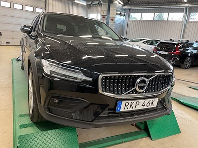 Volvo V60 cross country Cross Country D4 AWD Momentum Teknik Kamera BLIS Navi
